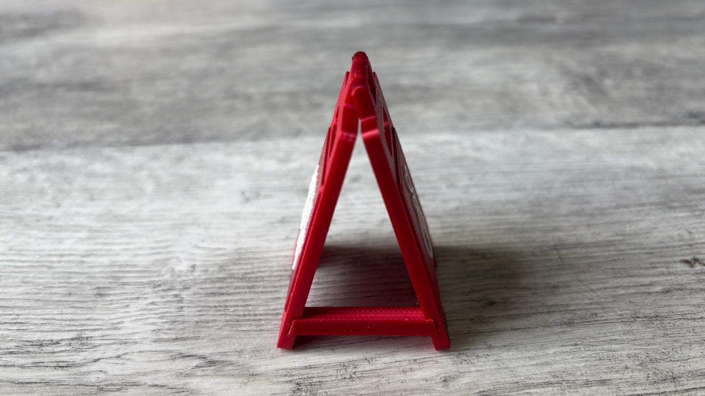 Side view of 3D-printed mini sign.