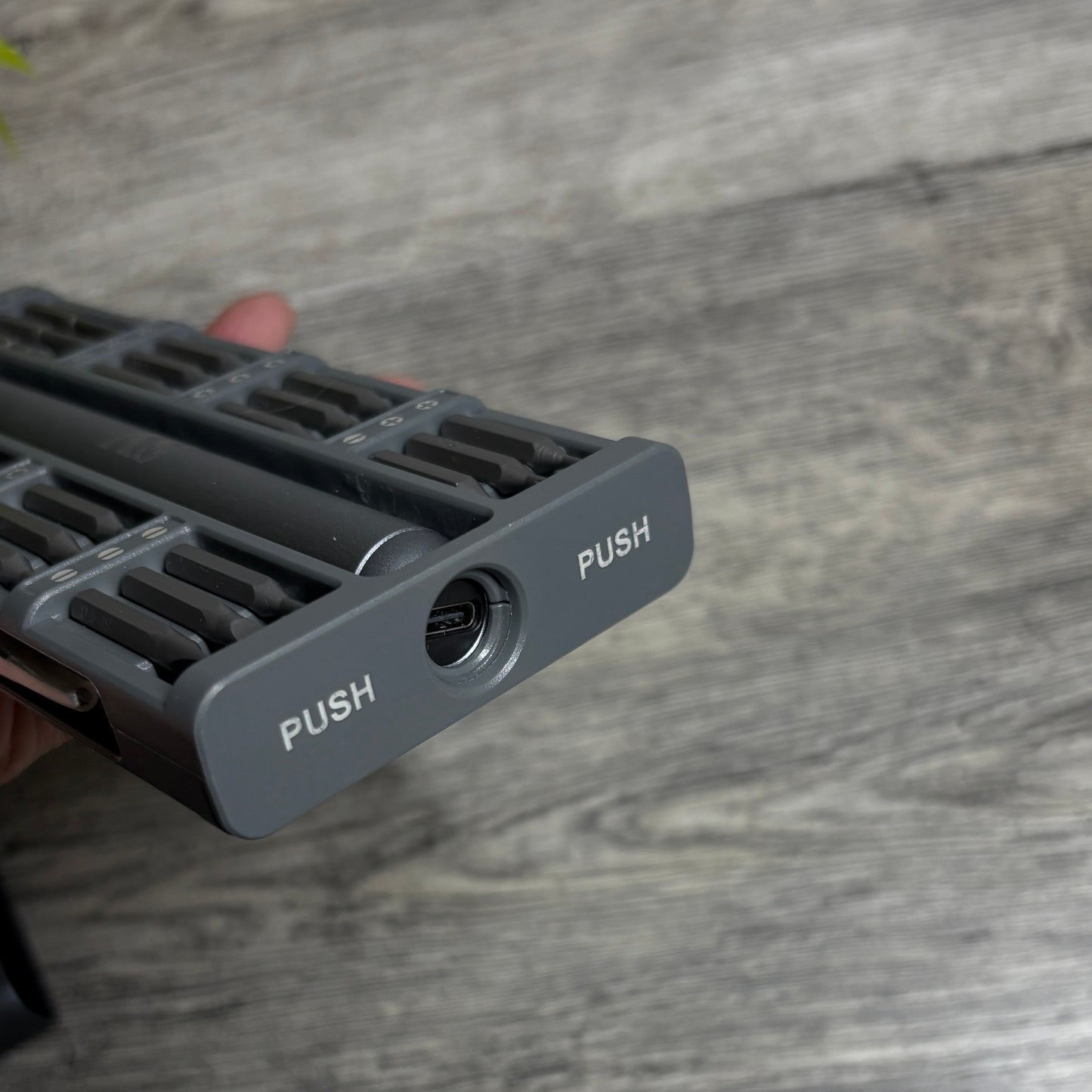 Personalized 52-in-1 Electric Screwdriver Set – Engraved Case & Tool